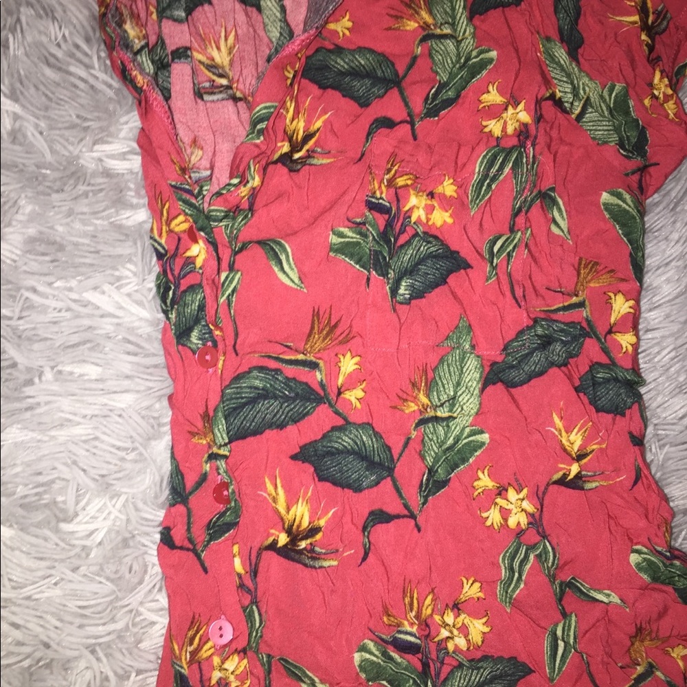 Button up flowered crop top